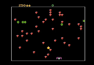 Centipede gameplay screenshot on 7800
