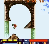 Motocross Maniacs 2 gameplay screenshot on GBC