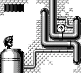 Batman: Return of the Joker gameplay screenshot on Game Boy