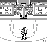 Jordan vs Bird: One on One gameplay screenshot on Game Boy