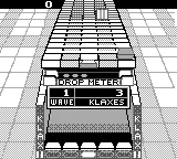 Klax gameplay screenshot on Game Boy