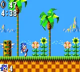 Sonic the Hedgehog gameplay screenshot on Game Gear
