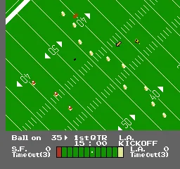 NES Play Action Football gameplay screenshot on NES