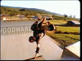 MTV Sports: Skateboarding Featuring Andy Macdonald gameplay screenshot on PS1