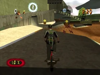 MTV Sports: T.J. Lavin's Ultimate BMX gameplay screenshot on PS1